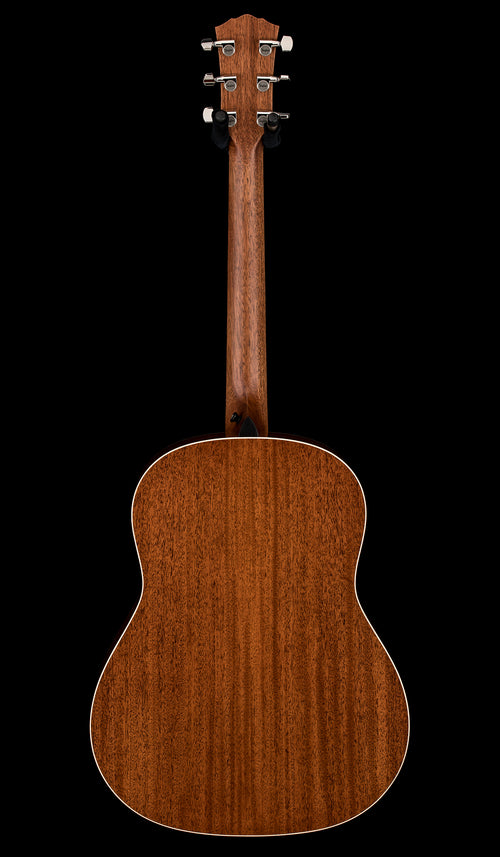 Taylor Gold Label 517e - Sunburst  #85030 (NAMM 2026)