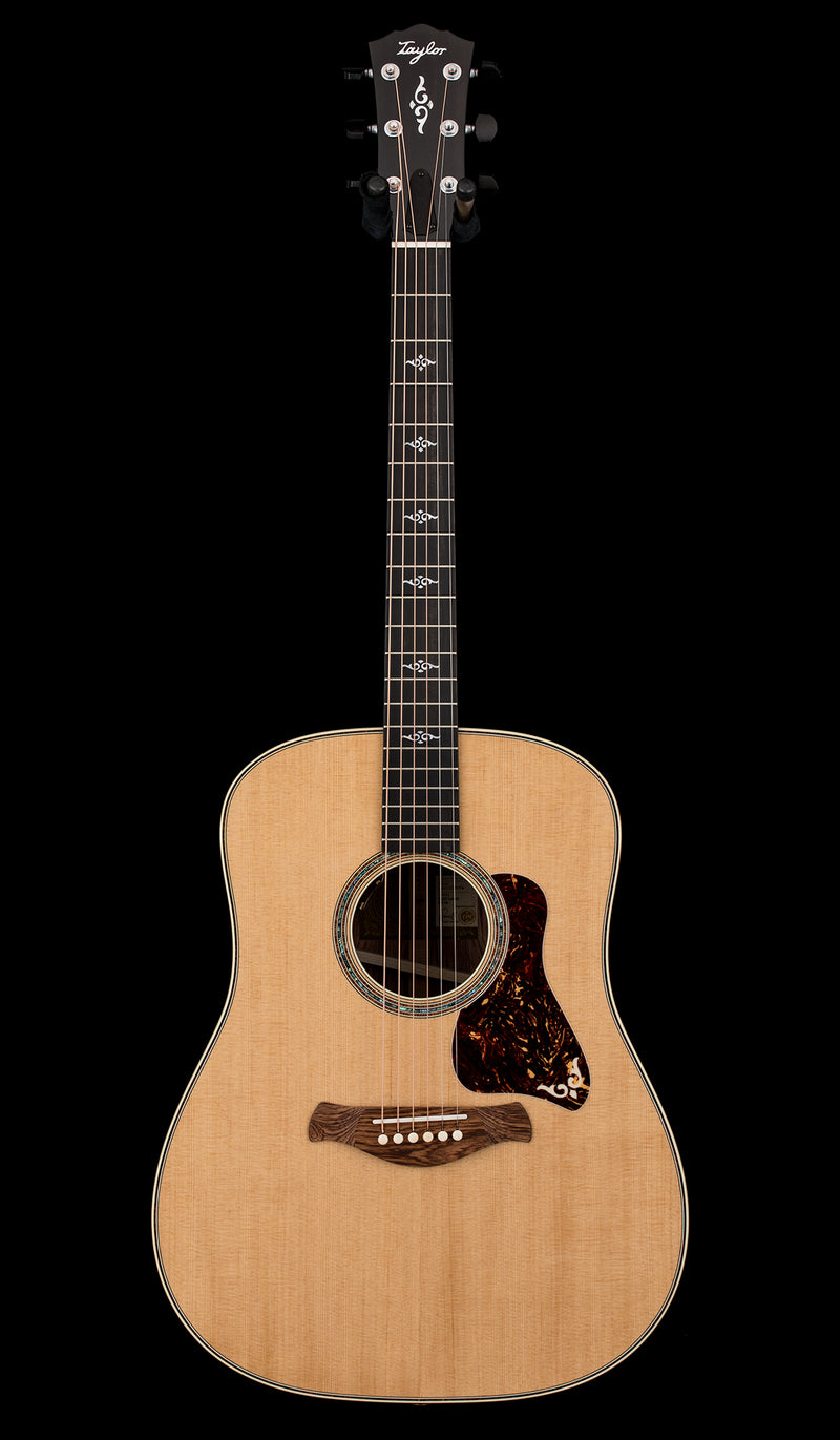 Taylor Gold Label 810e Honduran Rosewood - Natural #05074 (NAMM 2026)