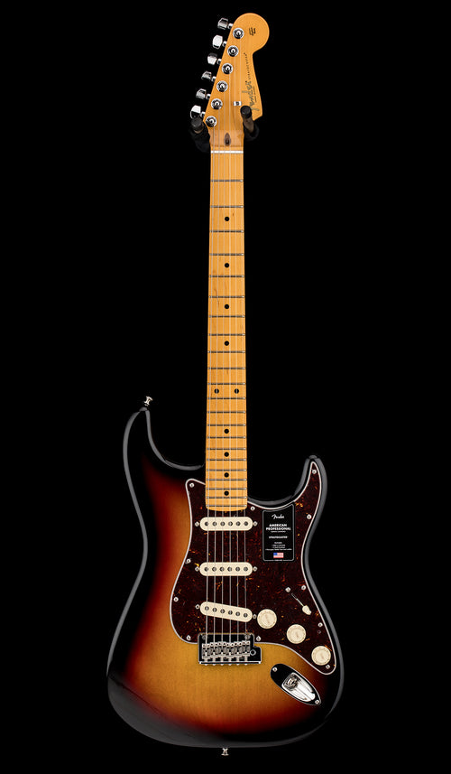 Fender American Professional Stratocaster - 3-Color Sunburst #36707