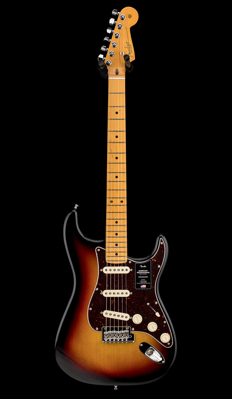 Fender American Professional Stratocaster - 3-Color Sunburst #36707