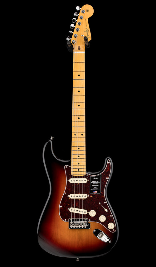 Fender American Professional Stratocaster - 3-Color Sunburst #83127