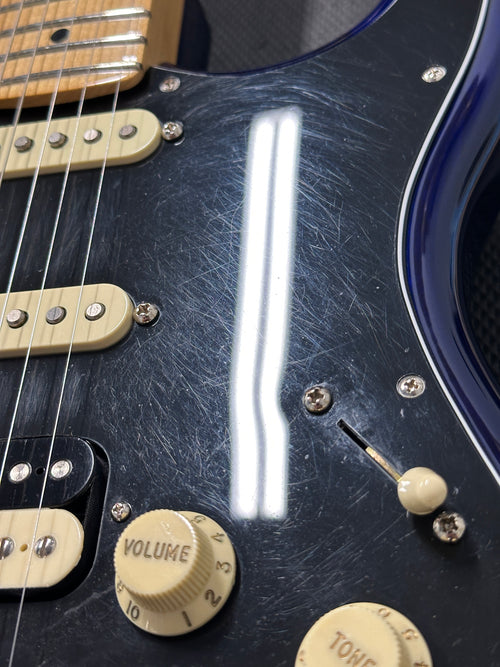 Used Fender Limited Edition Player Stratocaster HSS Plus Top (2021) - Blue Burst #67114