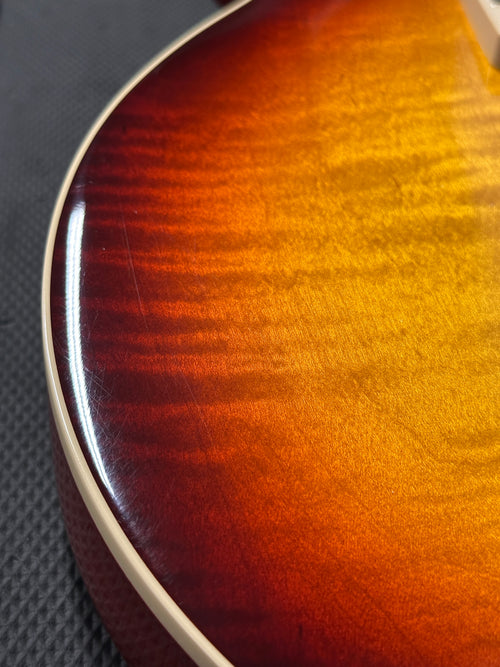 Used Gibson Les Paul Standard 60s Figured Top (2025) - Bourbon Burst #02333 with Original Hard Case