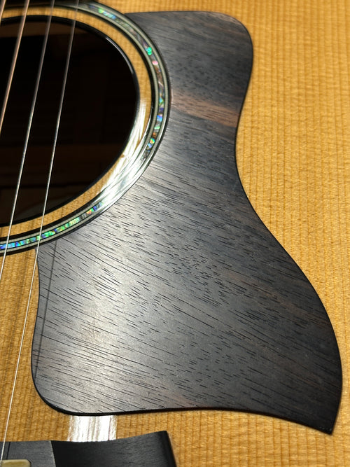 Used Taylor 610e (2015) #05062 with Original Hard Case