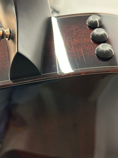 Used Taylor 522e (2021) #71139 with Original Hard Case