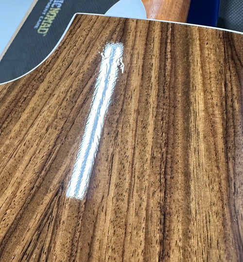 Used Taylor 214ce DLX (2020) - Natural #70288 with Original Hard Case