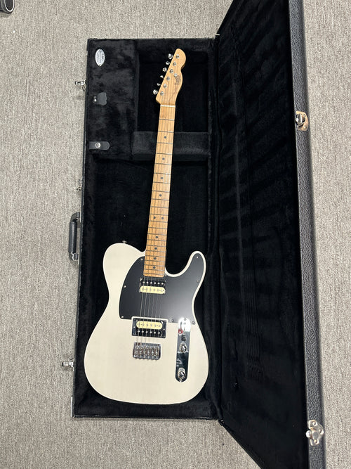 Used LsL T Bone One B 22 HH - Satin Vintage Cream #7773 with Original Hard Case