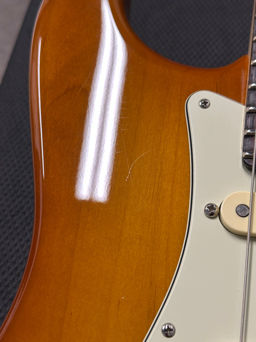 Used Fender American Performer Stratocaster (2022) - Honey Burst #33401 with Gig Bag