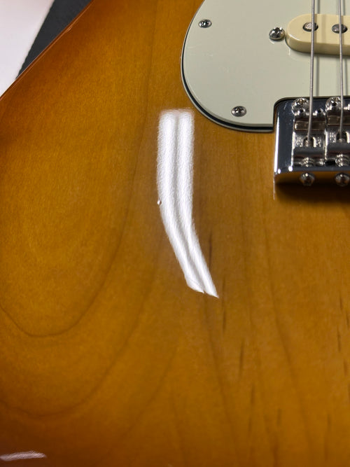 Used Fender American Performer Stratocaster (2022) - Honey Burst #33401 with Gig Bag