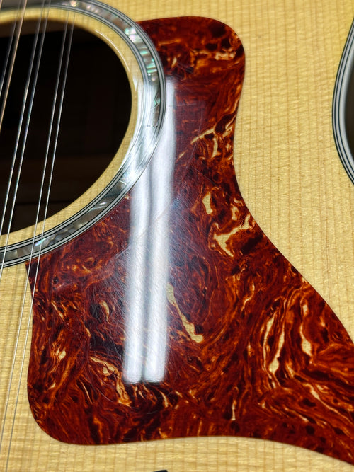 Used Taylor 656ce (2013) - Natural #93076 with Original Hard Case