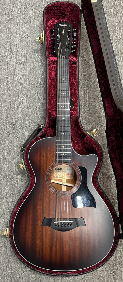 Used Taylor 362ce (2022) #82148 with Original Hard Case