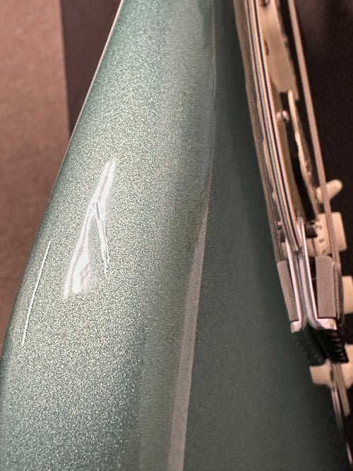 Used Fender American Fat Strat Texas Special (2001) - Surf Pearl #07777 with Hard Case