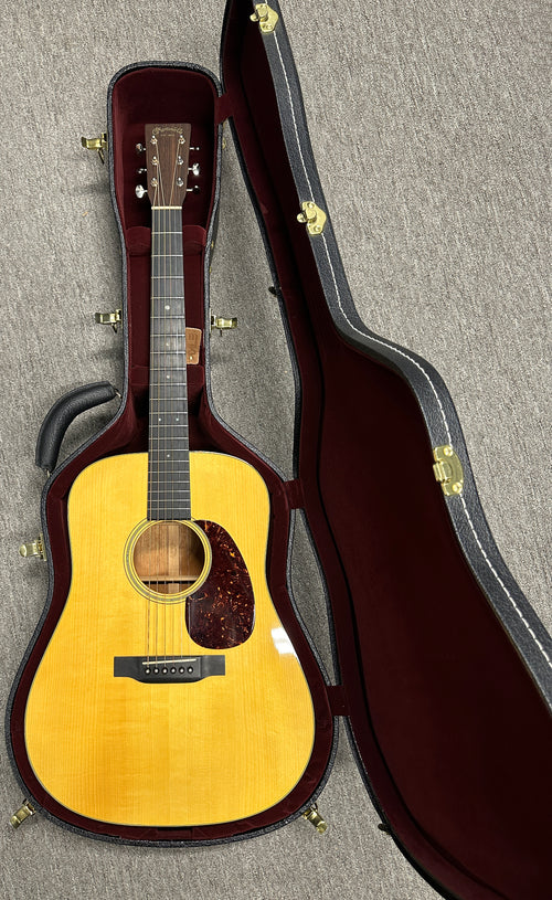 Used Martin Custom Shop D-18 Adirondack Spruce (2018) #92841 with Original Hard Case