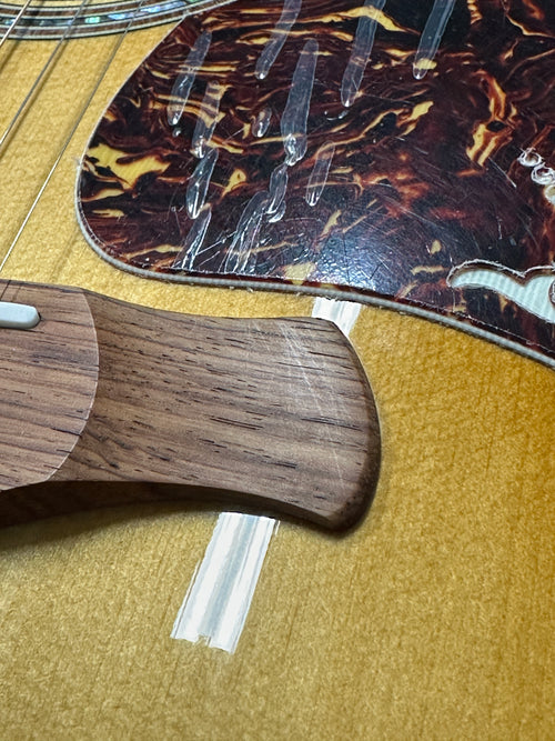 Taylor Gold Label 917e - Sunburst #65013 (NAMM 2026)