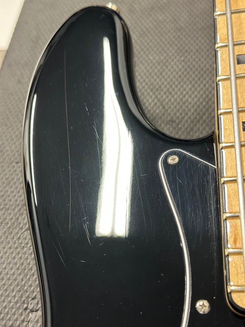 Used Fender American Elite Jazz Bass (2018) - Black #38266 with Hard Case
