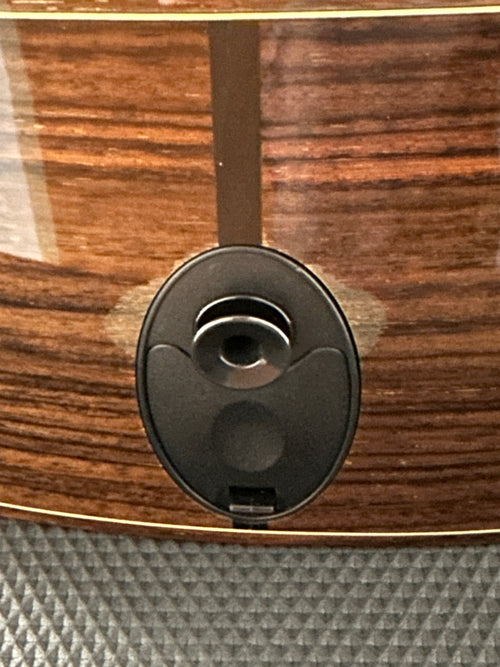 Used Taylor Baritone-8 (2011) #02107 with Original Hard Case