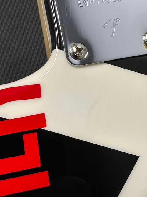 Used EVH Striped Series Circles (2014) - Black and White Crop Circles #00889