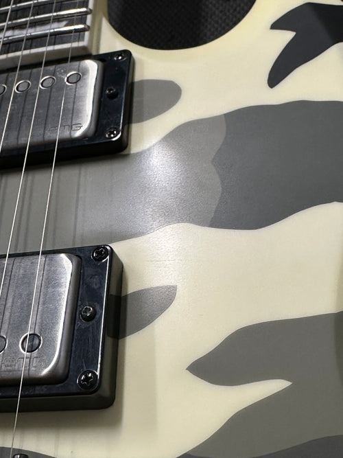 Used ESP E-II Viper - Urban Camo #52531 with Original Hard Case