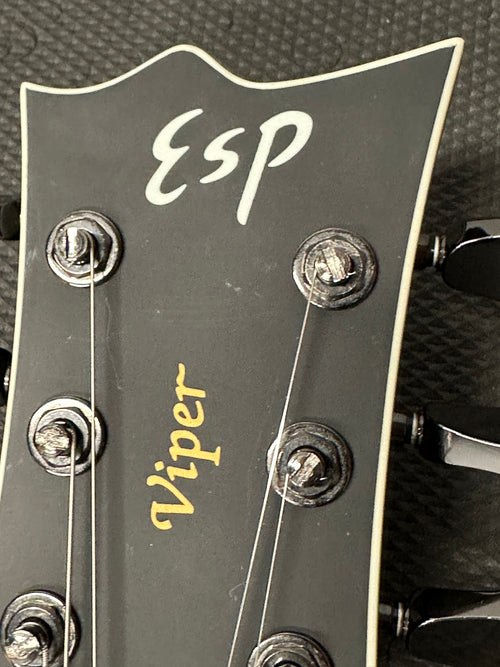 Used ESP E-II Viper - Urban Camo #52531 with Original Hard Case