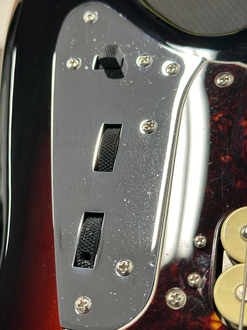 Used Fender Classic Player Jaguar Special HH (2018) - 3-Color Sunburst #56495 with Original Gig Bag