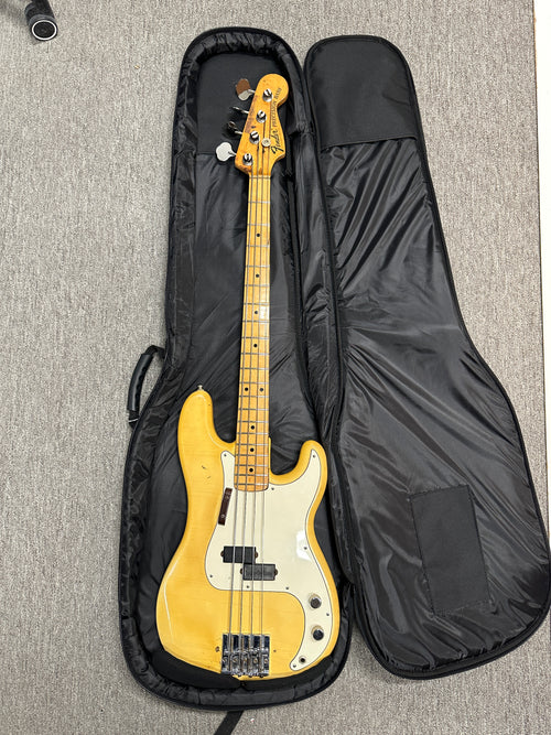 Vintage Fender 1976 Precision Bass - Olympic White #99691 with Gig Bag