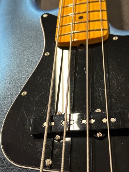 Used Fender American Professional II Jazz Bass (2023) - Dark Night #21823 with Original Hard Case