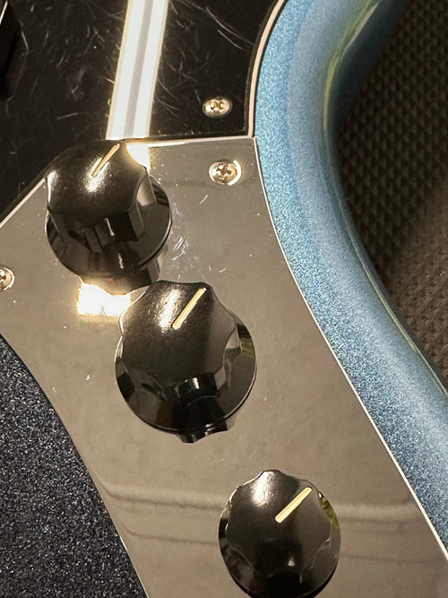 Used Fender American Professional II Jazz Bass (2023) - Dark Night #21823 with Original Hard Case