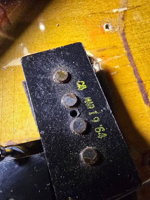 Vintage Fender 1964 Precision Bass - Sunburst #27124 with Hard Case